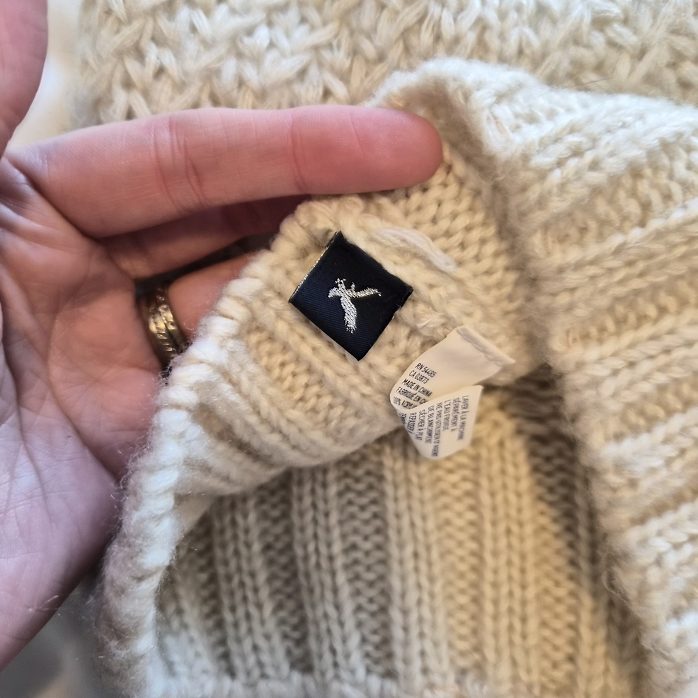 American Eagle Outfitters Cozy Cream Knit Beanie - Picture 3 of 4